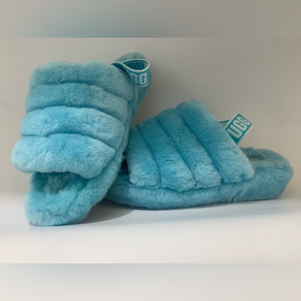UGG Fluff Slipper and Sandal - size 10